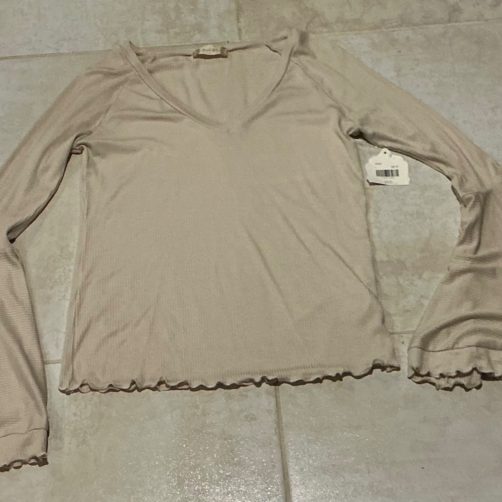 Altar'd State Sz M Tan Waffle Knit Crop Top Bell Flared‎ Sleeves Ruffles Cottage